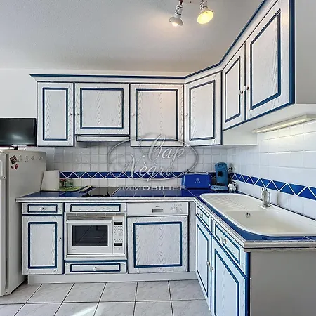 T2 Duplex 2 Etoiles 4 Personnes A 50 M De Pramousquier Apartment *